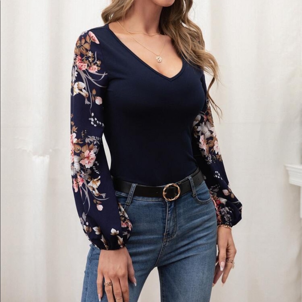 Boho Floral Print Fitted Top Long Sleeves - Picture 4 of 5